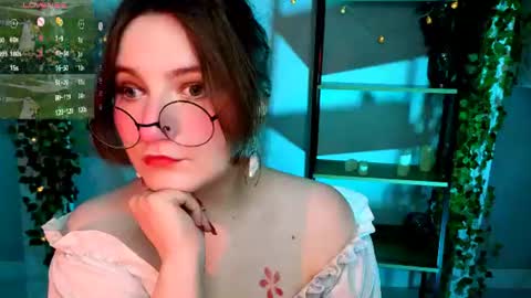 Tara online show from June 2026 10:40:02 PM