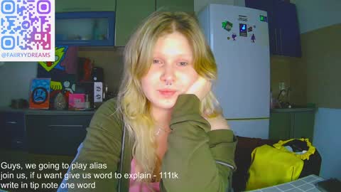 Snapshot of fairydreams_ chatting on January 2025 01:10:01 PM Arisha online show from January 2025 01:10:01 PM