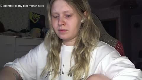 Arisha online show from December 2025 06:48:01 PM