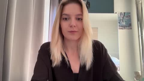 Snapshot of fairyflicker chatting on February 2026 02:23:01 PM fairyflicker online show from February 2026 02:23:01 PM