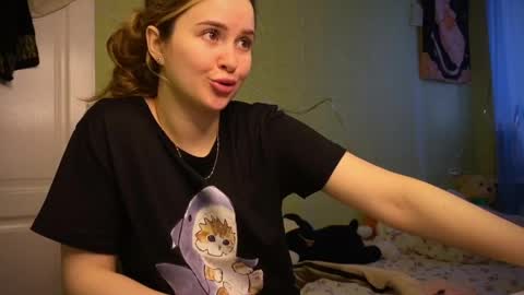 Ilona online show from May 2026 09:49:02 AM