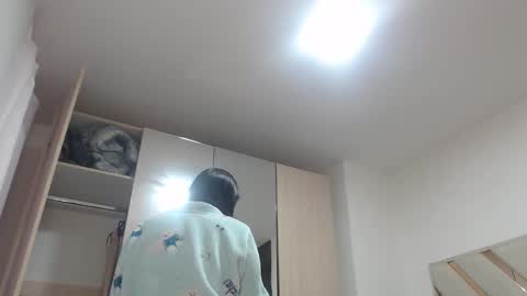 fairylatin online show from October 2025 10:38:01 AM