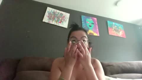 Snapshot of fairylatin chatting on April 2026 12:58:02 PM fairylatin online show from April 2026 12:58:02 PM