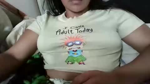 Snapshot of fairylatin chatting on April 2026 06:09:01 PM fairylatin online show from April 2026 06:09:01 PM