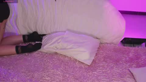 Sara  REMEMBER TO LEAVE A THUMB UP online show from February 2026 03:55:02 AM