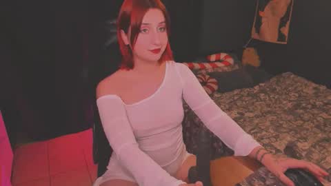 Snapshot of faketattoo chatting on September 2025 10:17:01 AM Angelina and Alice online show from September 2025 10:17:01 AM