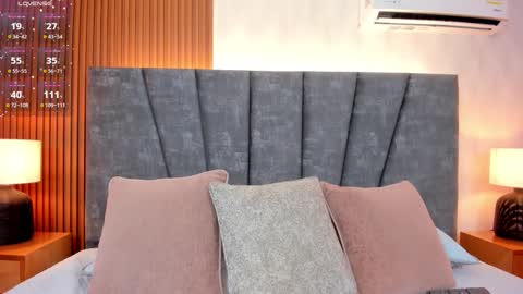  Leila.... online show from November 2025 12:41:02 PM