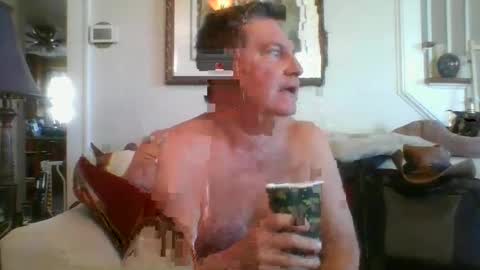 Snapshot of falconbator8 chatting on January 2025 03:06:01 PM falconbator8 online show from January 2025 03:06:01 PM
