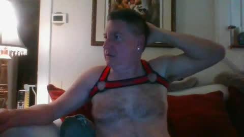 Snapshot of falconbator8 chatting on February 2025 02:40:02 AM falconbator8 online show from February 2025 02:40:02 AM