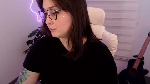 Snapshot of fallenag__ chatting on February 2026 02:07:03 AM OF fallenag 1 online show from February 2026 02:07:03 AM