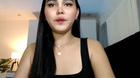 Snapshot of fallfromabove chatting on January 2026 01:38:01 PM Belly Conklin online show from January 2026 01:38:01 PM