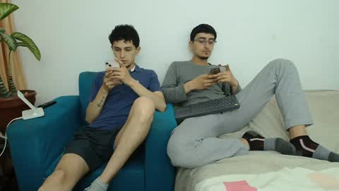 FallGays online show from April 2026 01:56:02 AM