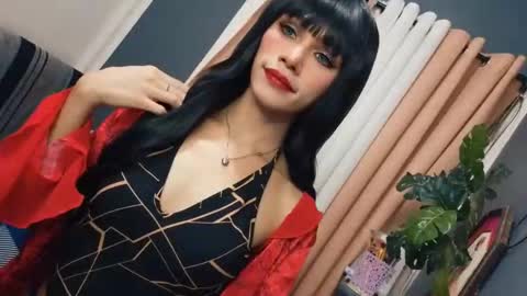 Alexandra x Alexandro online show from September 2025 08:01:01 PM