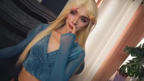 Alexandra x Alexandro online show from September 2025 10:14:02 PM