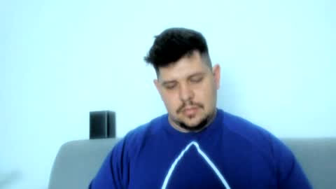 YoungChris online show from June 2026 09:40:01 PM