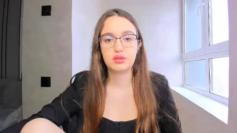 Snapshot of fancy_bunny chatting on March 2025 10:00:02 AM fancy bunny online show from March 2025 10:00:02 AM