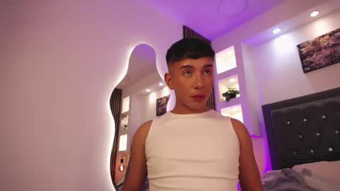 Snapshot of fancy_vixen chatting on March 2026 03:36:01 AM FANCY online show from March 2026 03:36:01 AM