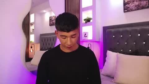 Snapshot of fancy_vixen chatting on March 2026 04:41:01 AM FANCY online show from March 2026 04:41:01 AM