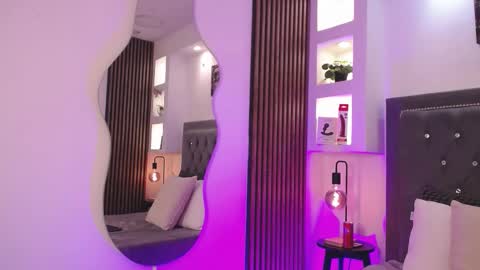 Snapshot of fancy_vixen chatting on March 2026 03:31:01 AM FANCY online show from March 2026 03:31:01 AM