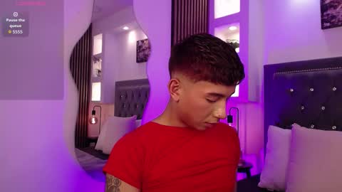 Snapshot of fancy_vixen chatting on March 2026 04:18:01 AM FANCY online show from March 2026 04:18:01 AM