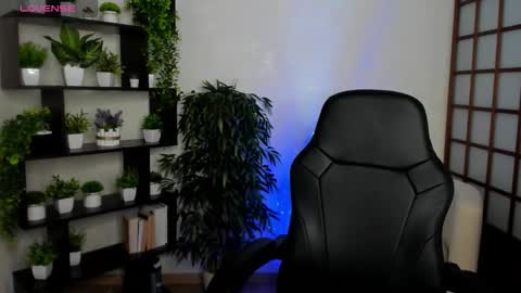 Snapshot of fane_stain chatting on October 2025 02:20:01 AM Merida but you can call me Ida online show from October 2025 02:20:01 AM