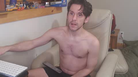 Snapshot of fanfriction chatting on April 2026 12:52:01 AM Fan Friction online show from April 2026 12:52:01 AM