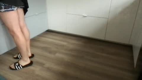 Alex online show from October 2025 08:04:02 AM