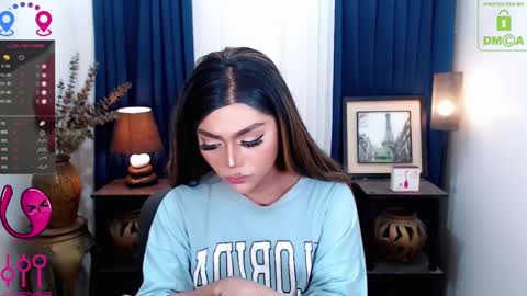 Snapshot of fantacyoflove chatting on December 2024 10:02:02 AM YASI online show from December 2024 10:02:02 AM