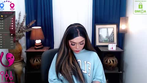 Snapshot of fantacyoflove chatting on December 2024 02:13:02 AM YASI online show from December 2024 02:13:02 AM