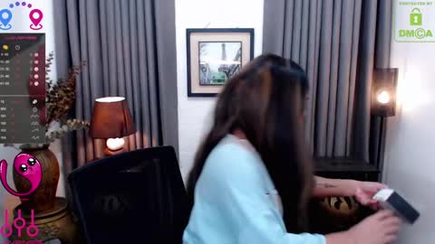 Snapshot of fantacyoflove chatting on December 2024 10:05:01 PM YASI online show from December 2024 10:05:01 PM