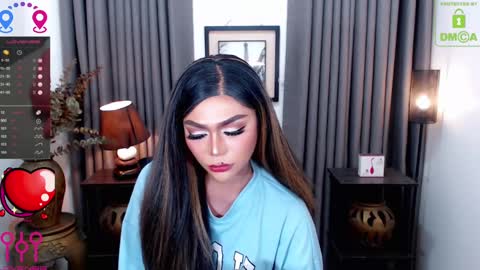 Snapshot of fantacyoflove chatting on January 2025 02:08:01 AM YASI online show from January 2025 02:08:01 AM