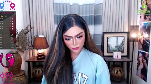 Snapshot of fantacyoflove chatting on February 2025 09:05:02 PM YASI online show from February 2025 09:05:02 PM