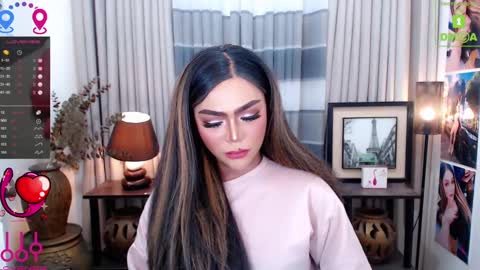 Snapshot of fantacyoflove chatting on February 2025 12:43:01 AM YASI online show from February 2025 12:43:01 AM