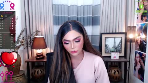 Snapshot of fantacyoflove chatting on February 2025 01:47:02 AM YASI online show from February 2025 01:47:02 AM