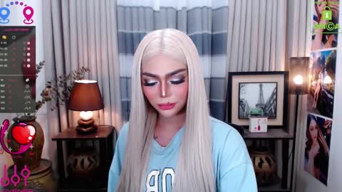 Snapshot of fantacyoflove chatting on March 2025 12:37:02 AM YASI online show from March 2025 12:37:02 AM