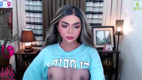 Snapshot of fantacyoflove chatting on December 2025 07:53:01 PM YASI online show from December 2025 07:53:01 PM