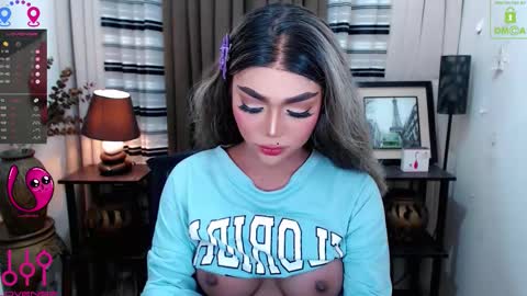 Snapshot of fantacyoflove chatting on December 2025 09:44:01 PM YASI online show from December 2025 09:44:01 PM