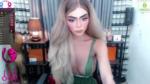 Snapshot of fantacyoflove chatting on July 2026 11:40:02 PM YASI online show from July 2026 11:40:02 PM