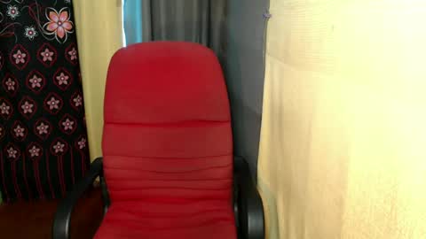 Allena online show from June 2026 12:33:02 AM