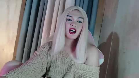 DANIELLA - DONT FORGET TO GIVE ME A THUMBSU UP online show from April 2026 09:32:02 PM