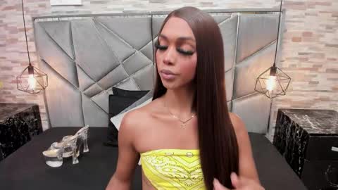 Hellen  online show from February 2026 08:45:02 PM