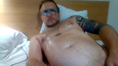 fantasying01 online show from April 2026 05:13:02 PM