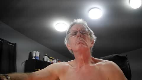 Snapshot of fantasyresort chatting on January 2025 04:11:02 AM fantasyresort online show from January 2025 04:11:02 AM