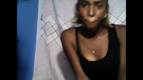 fanyah01 online show from May 2026 04:13:01 PM