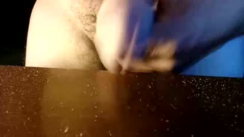 Snapshot of far78z chatting on October 2025 10:51:02 PM far78z online show from October 2025 10:51:02 PM