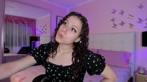 Snapshot of farahh_magdaly chatting on December 2024 12:03:01 PM Farah online show from December 2024 12:03:01 PM