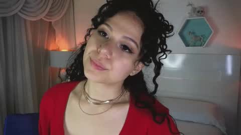 Snapshot of farahh_magdaly chatting on October 2025 12:06:01 PM Farah online show from October 2025 12:06:01 PM