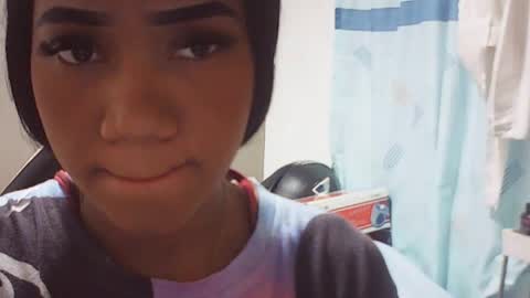 Snapshot of farianna_hot chatting on May 2026 09:42:02 PM farianna_hot online show from May 2026 09:42:02 PM