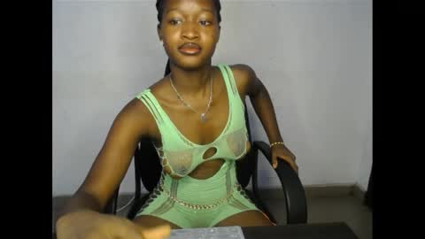 fariha online show from March 2026 04:07:02 AM