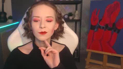 Fascinating   Eyes online show from September 2025 07:06:02 PM